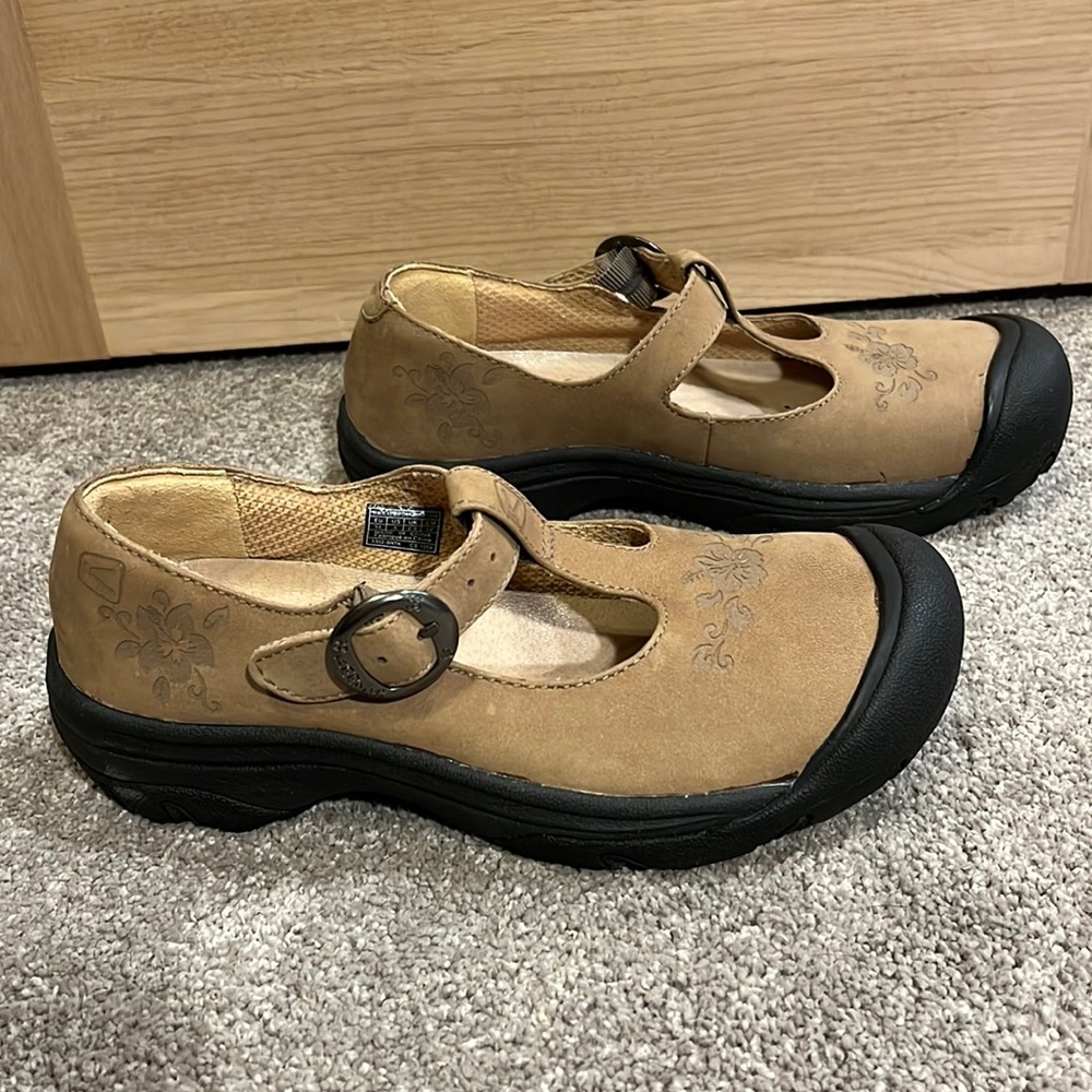 Keen Mary Jane Style Shoes Gem